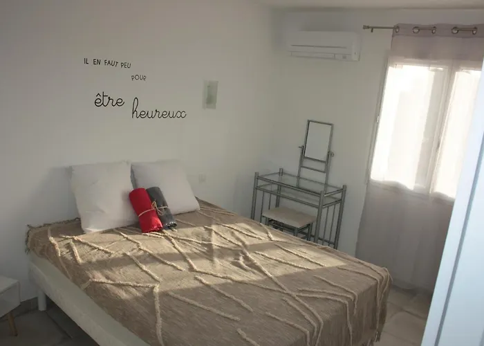 Du Llevan בית נופש *