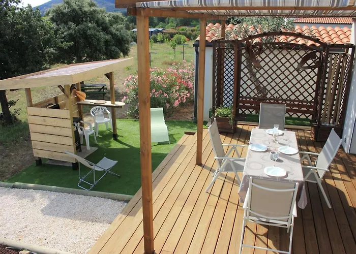 Du Llevan בית נופש